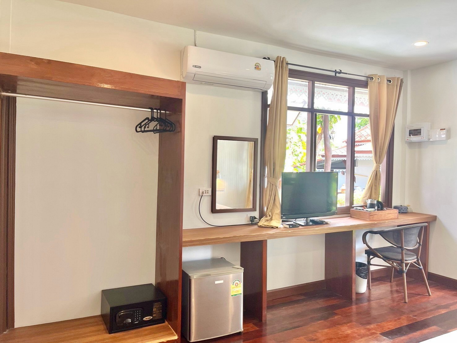 Sea Star Bungalow