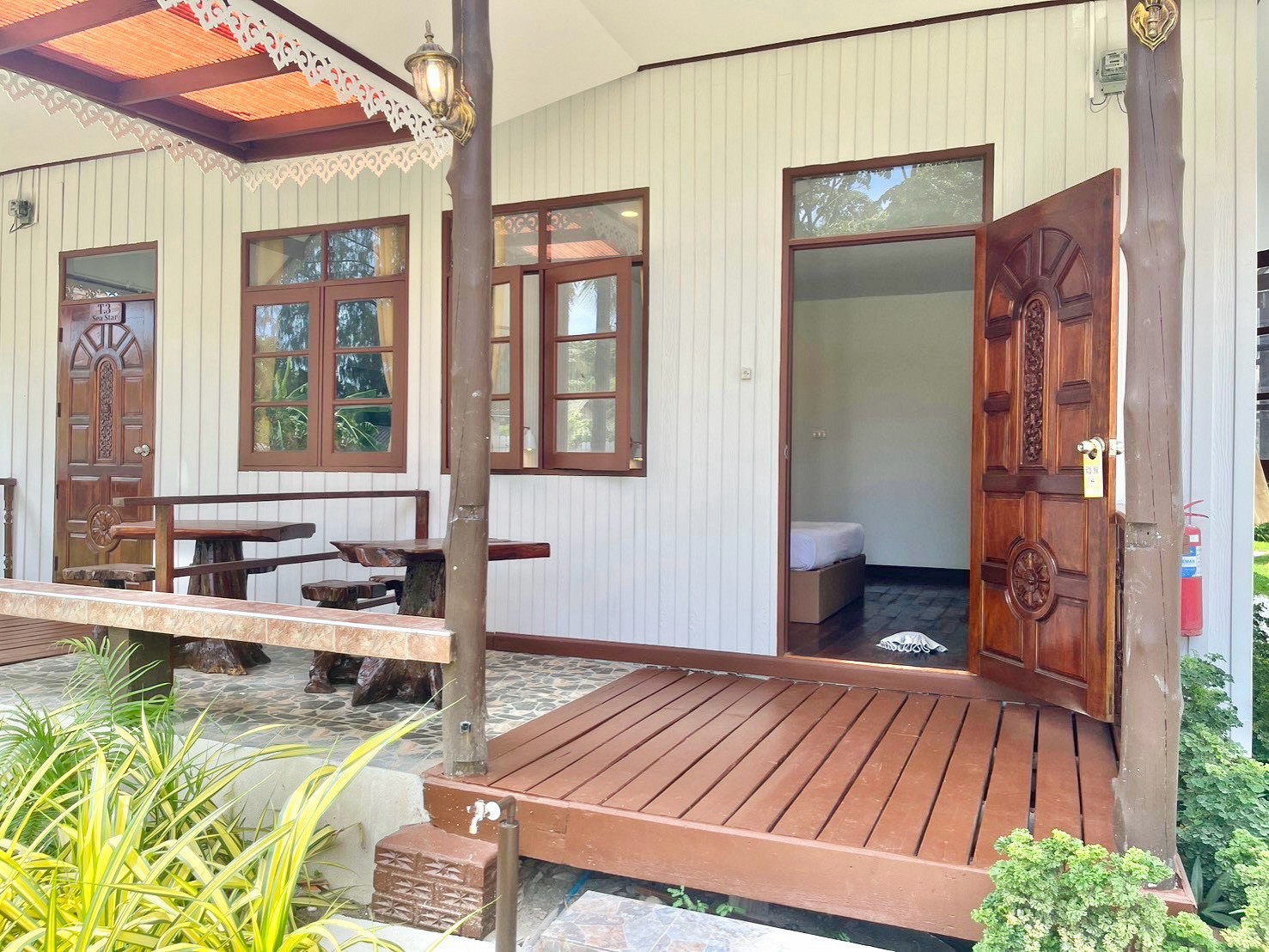 Sea Star Bungalow